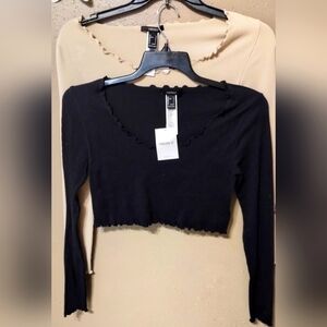 Forever 21- long sleeve crop top set of two- size lg